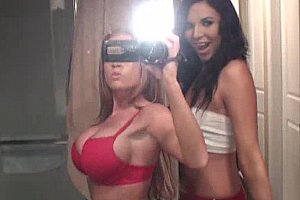 Huge boobs大波霸 Porn