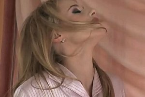 欧美激情俄罗斯熟女网 Porn